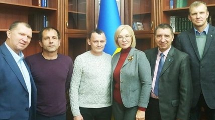 Новые должности: Денисова "возьмет под крыло" бывших узников Кремля Балуха и Карпюка 