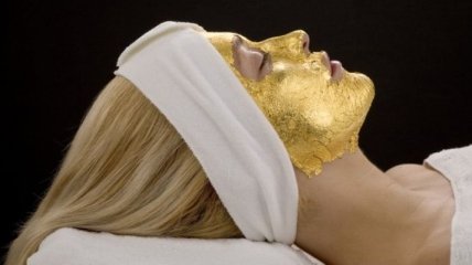 Золотая маска для лица: модно или эффективно?