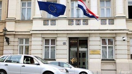 В Брюсселе ввели штрафы за оскорбления