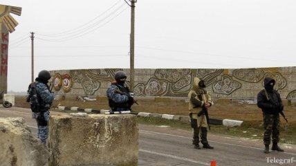 ГПС Украины: В Крыму неизвестные обстреляли самолет пограничников