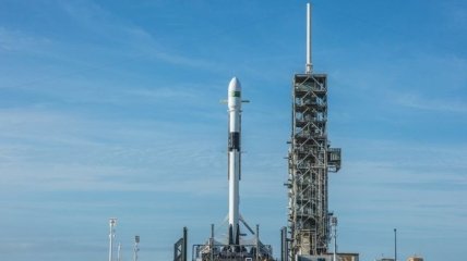 Компания SpaceX в очередной раз отложила запуск Falcon 9