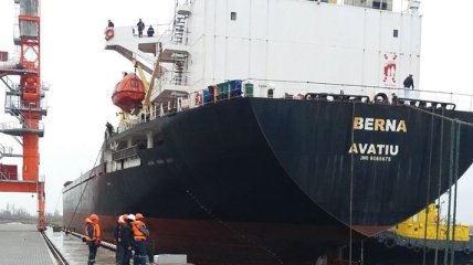 Новый морской терминал Евровнешторг обработал первое судно