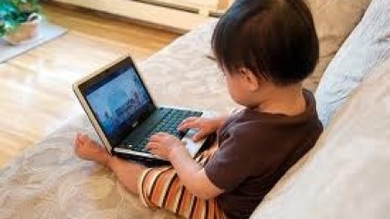 Главная опасность для дошкольников - интернет
