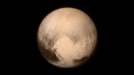 Ученые обнаружили сенсационную находку на спутнике Плутона