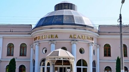 Академию Кивалова подозревают в фиктивных сделках на 40 млн гривен