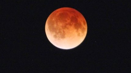 Лунное затмение 2017: что означает "кровавая луна"
