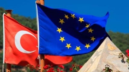 Турция настаивает на безвизе с ЕС
