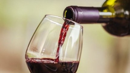 Ученые: Вино полезно для здоровья