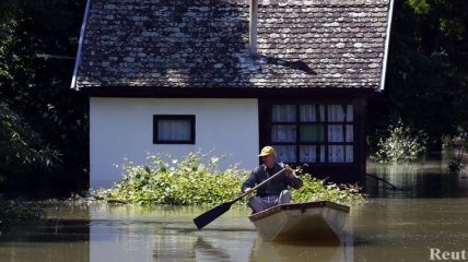 Наводнение в Сербии: большая вода угрожает городу Нови-Сад