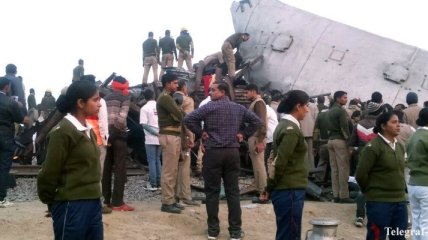 Авария индийского поезда: посольство выясняет, есть ли пострадавшие украинцы