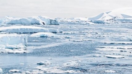 Ученые считают, что Антарктиду плавят геотермальные источники