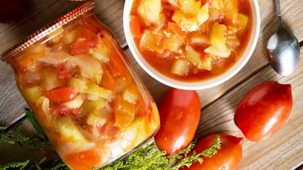 Кабачки в томатном соке