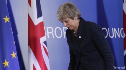 Слухи об устранении премьера Британии: Мэй собрала министров 