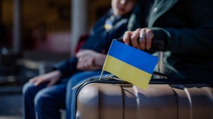 Польща має намір скасувати низку виплат для українців: що і коли зміниться