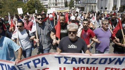 В Афинах произошли столкновения протестующих