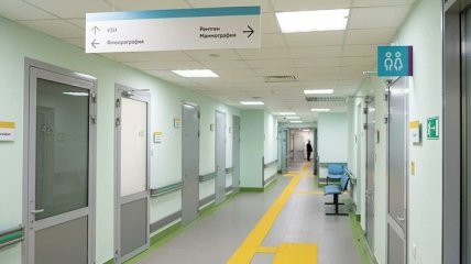 Всем места не хватит: сколько коек для пациентов с Covid-19 осталось в больницах Украины