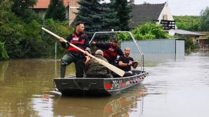 В Польше сильные ливни затопили более 700 домов (фото, видео)