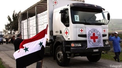 Красный Крест доставил крупную партию продовольствия в Алеппо