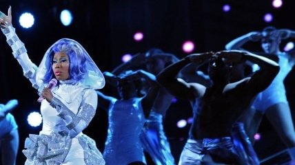 Ники Минаж выступит с гостем на “MTV VMA 2012”