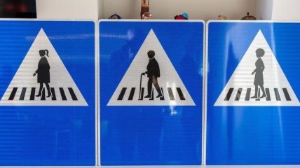 У Женеві будуть нові дорожні знаки для жінок