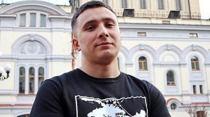 Активист Стерненко прибыл на допрос в СБУ