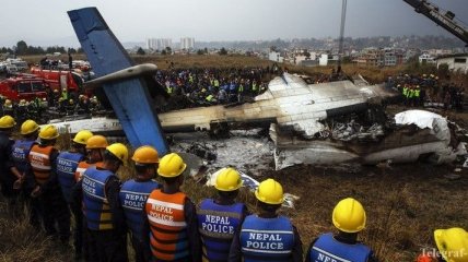 Авиакатастрофа в Катманду: названа причина падения самолета