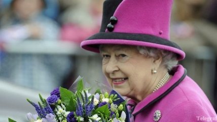 Королева Великобритании посетит Францию 
