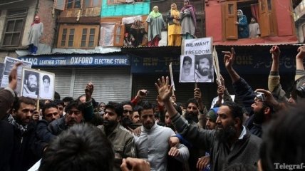 Полиция Индии разогнала митинг мусульман в Кашмире