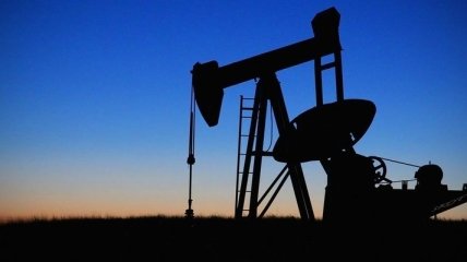 Нафта дешевшає на тлі даних про зростання запасів у США