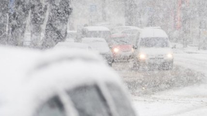 Из-за непогоды на трассе Харьков - Симферополь образовалась "пробка"