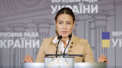 Наталья Королевская, ее муж т дети уже давно не живут в Украине