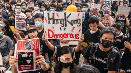 Китай ввел санкции против США из-за поддержки протестов в Гонконге