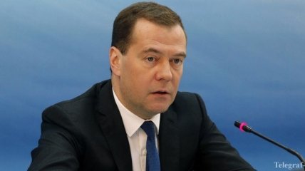 Дмитрий Медведев прилетел в Крым 