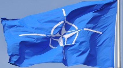В НАТО признают гибридную агрессию РФ против Украины