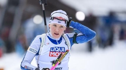 Опытная финская биатлонистка выиграла женский масс-старт