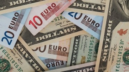 Доллар и евро подешевели, а злотый добавил в стоимости: курс валют в Украине на 24 мая