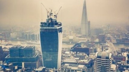 Ученые: великий лондонский смог 1952 года влияет на людей по сей день