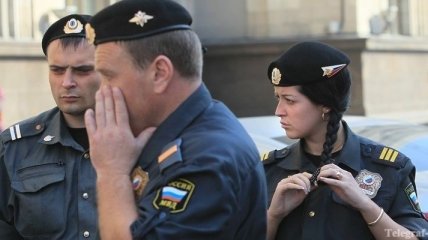 Пенсионер из Иркутска хотел заколоть полицейских шилом