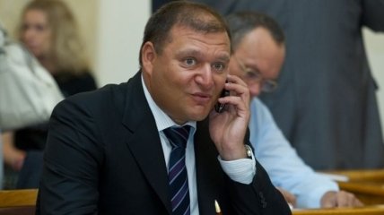Луценко внес представление на арест Добкина