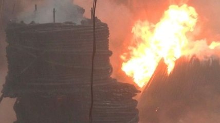 На заводе в Харькове тушили масштабный пожар
