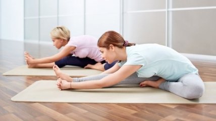 Медики объяснили, почему женщинам так полезна йога