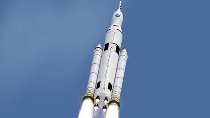NASA отложило первый запуск своей сверхтяжелой ракеты
