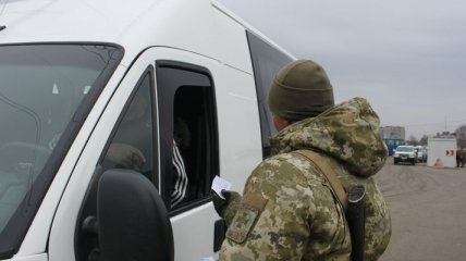 КПВВ на админгранице с оккупированным Крымом возобновили работу