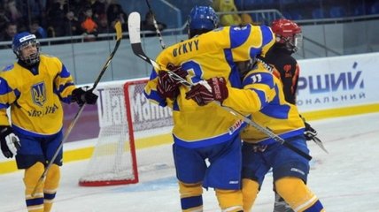 Хоккей. Юниорская сборная Украины стартовала победой