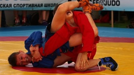 На чемпионате мира украинские самбисты завоевали 10 медалей
