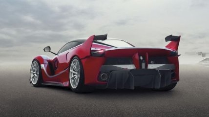 Представлен Ferrari FXX K
