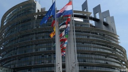 Выборы в Европарламент пройдут в сегодня в Ирландии и Чехии