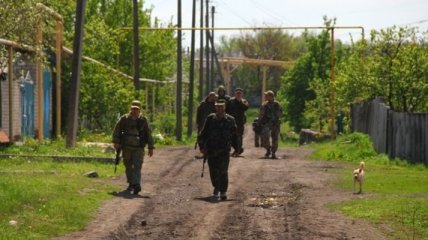 АТО: Боевики обстреляли из гранатометов защитников Широкино и Крымского