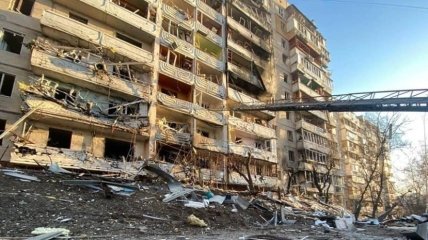 Разрушенное в Украине здание