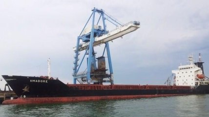 Украинское судно Amadore задержали в Азовском море